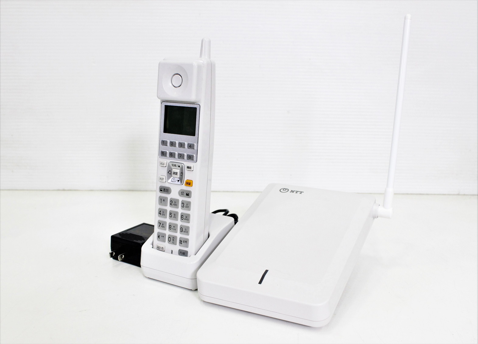 ZX-DECL-PSSET-(1)(W)　NTT製　αZX　DECTコードレス電話機